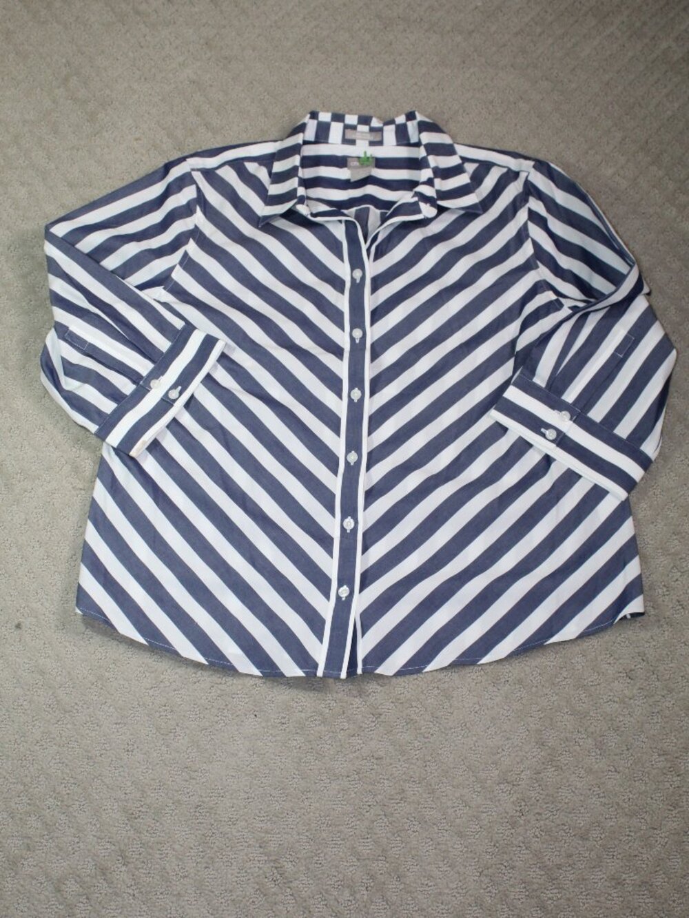 Chico's Size 3 / 16 Blue White Striped No Iron Stain Shield 3/4 Sleeve Button Up